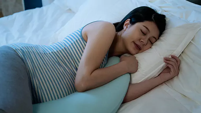 Is sleeping on the stomach while pregnant safe